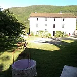 D'hote Le Clos D'audio A Bed & Breakfast