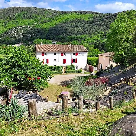B&B D'hote Le Clos D'audio A Riols
